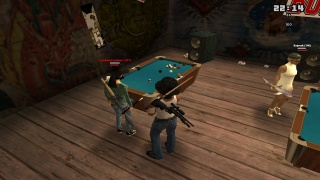 Playing Pool wit combine <333