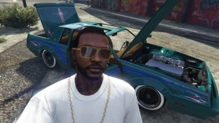 Lowriders DLC selfie